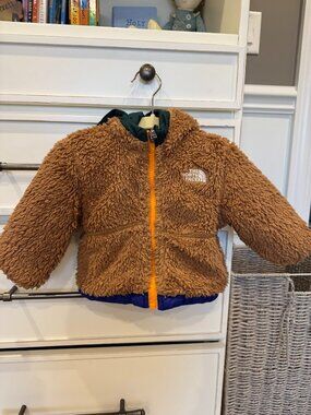 The North Face Reversible Mount Chimbo Hooded Jacket | 6-12M Baby